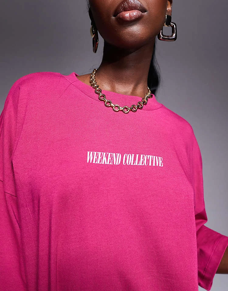 ASOS WEEKEND COLLECTIVE Weekend Collective Icon Oversized T-shirt With Stacked Back Logo In Dark Pink For Women 4 ASOS WEEKEND COLLECTIVE Weekend Collective Icon Oversized T-shirt With Stacked Back Logo In Dark Pink For Women - Image 4