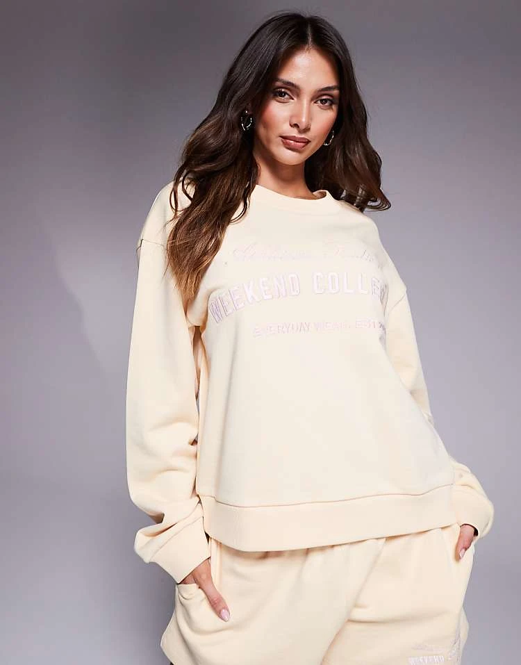 Your Ultimate Guide to Women’s Clothing Essentials 5 Your Ultimate Guide to Women’s Clothing Essentials -AKOKO Clothing Shop 208109909 1 buttermilk